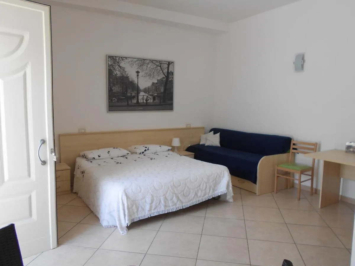 B&B Resort Signorile Bari Bed & Breakfast